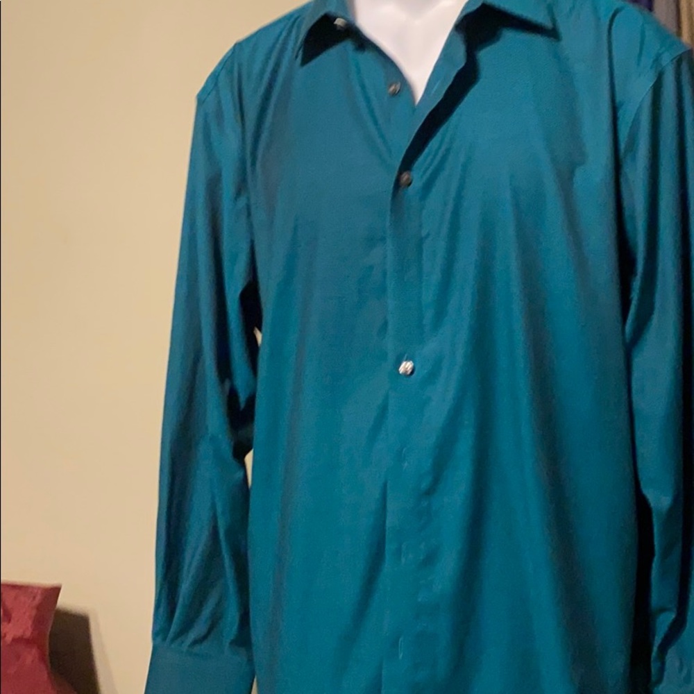 Dark green Murano button down